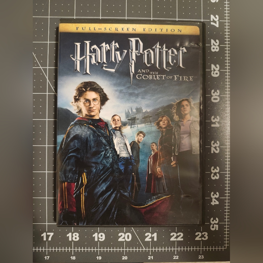 Harry Potter and the Goblet of Fire (Full-screen Edition) - Pre-Owned DVD